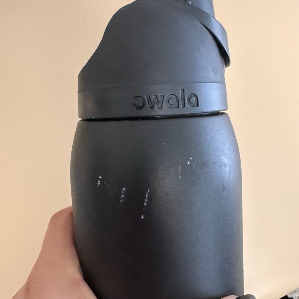 Owala 40 oz. Black Water Bottle - Picture 4 of 5